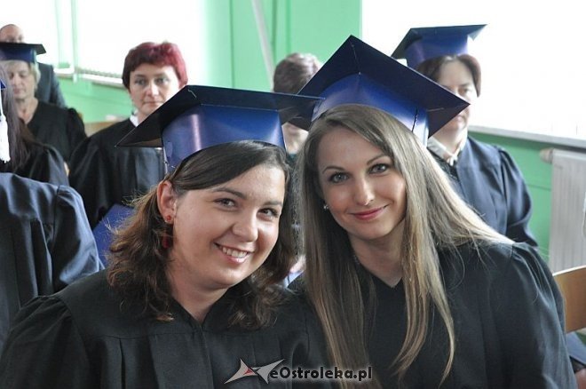 WSES: Uroczyste Wręczenie Dyplomów Ukończenia Studiów [30.06.2013] - zdjęcie #50 - eOstroleka.pl