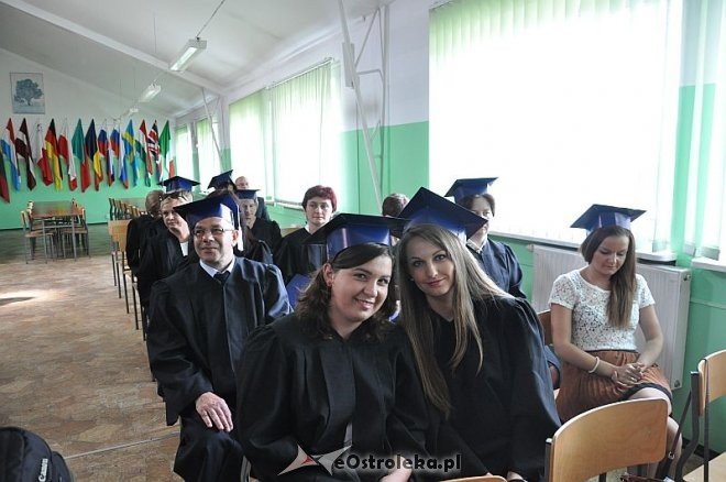 WSES: Uroczyste Wręczenie Dyplomów Ukończenia Studiów [30.06.2013] - zdjęcie #8 - eOstroleka.pl