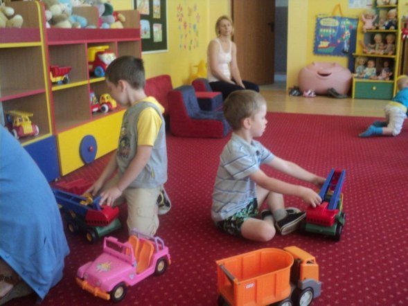 Spotkanie adaptacyjne w Przedszkolu Miejskim Nr 7 - zdjęcie #11 - eOstroleka.pl