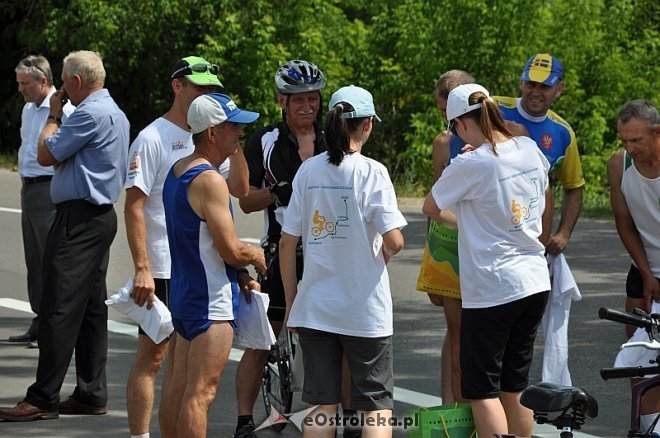 Uroczyste otwarcie mostu Łęgu Starościńskim i prawie 23 km dróg w gminie Lelis [05.07.2013] - zdjęcie #63 - eOstroleka.pl