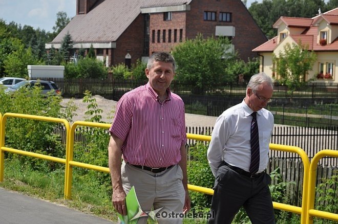 Uroczyste otwarcie mostu Łęgu Starościńskim i prawie 23 km dróg w gminie Lelis [05.07.2013] - zdjęcie #59 - eOstroleka.pl