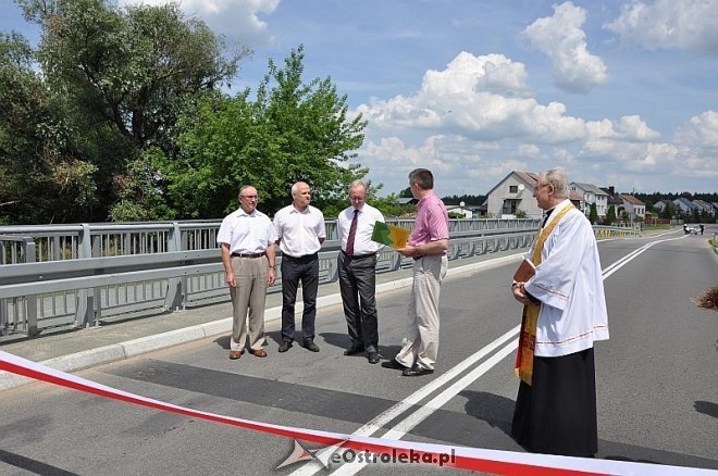 Uroczyste otwarcie mostu Łęgu Starościńskim i prawie 23 km dróg w gminie Lelis [05.07.2013] - zdjęcie #51 - eOstroleka.pl