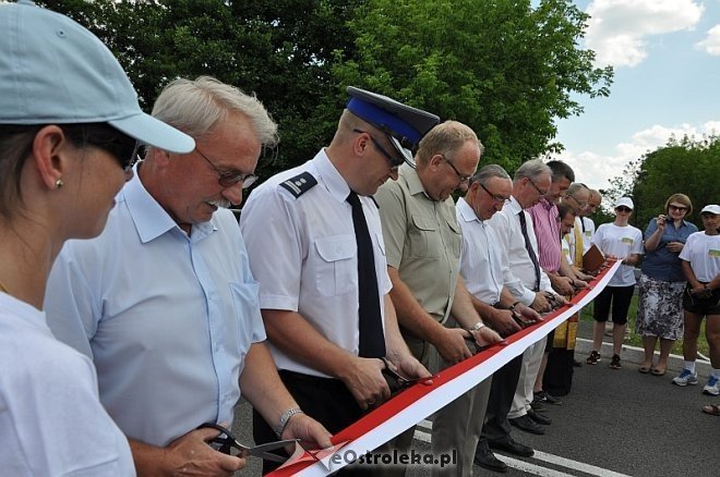 Uroczyste otwarcie mostu Łęgu Starościńskim i prawie 23 km dróg w gminie Lelis [05.07.2013] - zdjęcie #38 - eOstroleka.pl