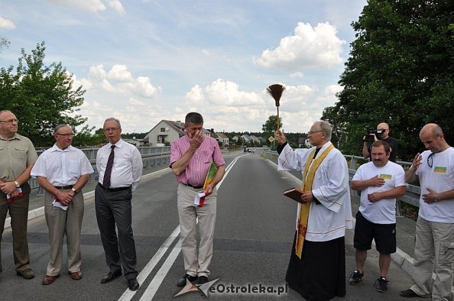 Uroczyste otwarcie mostu Łęgu Starościńskim i prawie 23 km dróg w gminie Lelis [05.07.2013] - zdjęcie #43 - eOstroleka.pl