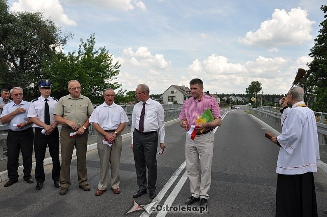 Uroczyste otwarcie mostu Łęgu Starościńskim i prawie 23 km dróg w gminie Lelis [05.07.2013] - zdjęcie #41 - eOstroleka.pl
