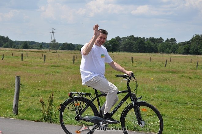 Uroczyste otwarcie mostu Łęgu Starościńskim i prawie 23 km dróg w gminie Lelis [05.07.2013] - zdjęcie #21 - eOstroleka.pl