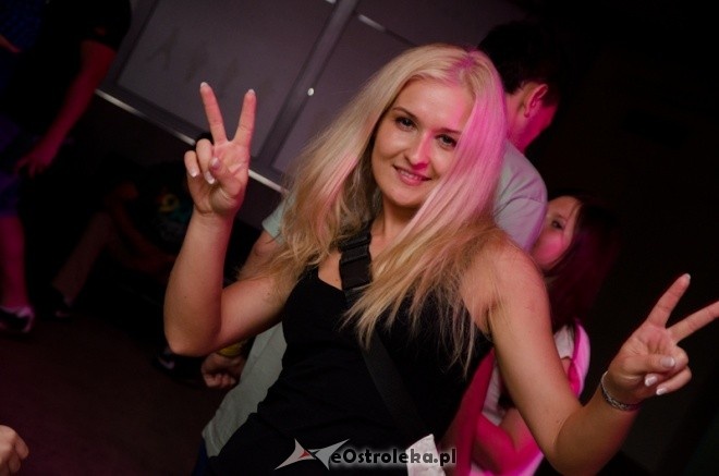 Piątkowa noc w klubie U Studentów [06.07.2013] - zdjęcie #11 - eOstroleka.pl