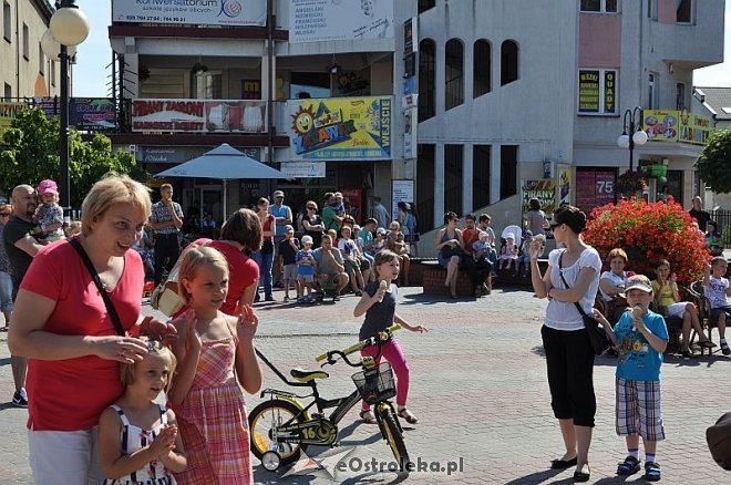 Spektakl „Sznurkowe Skrzaty” [07.07.2013] - zdjęcie #13 - eOstroleka.pl