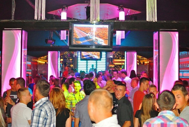 Eksplozja sexu w klubie Ibiza w Zalesiu +18 [06.07.2013] - zdjęcie #3 - eOstroleka.pl