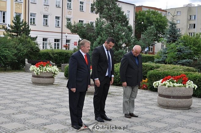 SLD: Hołd ofiarom zbrodni wołyńskiej [11.07.2013] - zdjęcie #4 - eOstroleka.pl