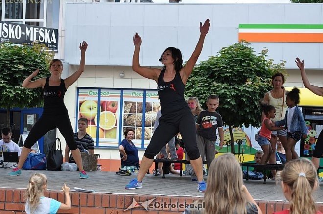 Ostrołęka: Wakacje z Zumbą [13.07.2013] - zdjęcie #54 - eOstroleka.pl