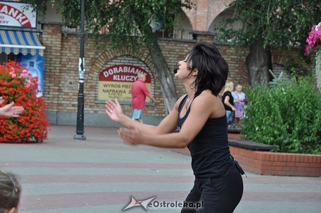 Ostrołęka: Wakacje z Zumbą [13.07.2013] - zdjęcie #56 - eOstroleka.pl