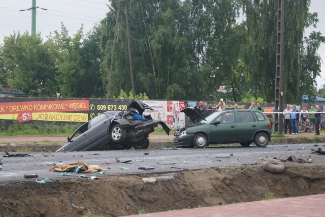 Żyrardów: Zderzenie pięciu samochodów [13.07.2013] - zdjęcie #4 - eOstroleka.pl