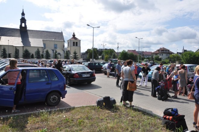 Dzieci i młodzież z Hufca ZHP Ostrołęka wyjechała na obóz [17.07.2013] - zdjęcie #13 - eOstroleka.pl