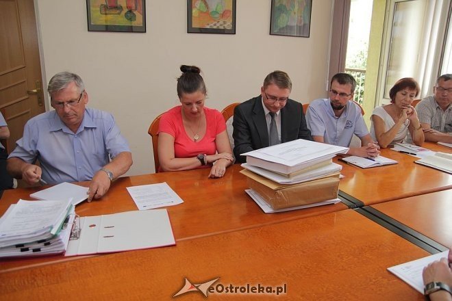 Otwarcie ofert na budowę stacji segregacji odpadów [17.07.2013] - zdjęcie #8 - eOstroleka.pl