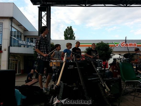 Koncert Mistrzów na scenie przy Kupcu [17.07.2013] - zdjęcie #28 - eOstroleka.pl