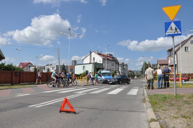 Kolizja na skrzyżowaniu ulic Korczaka i Poznańskiej [18.07.2013] - zdjęcie #13 - eOstroleka.pl