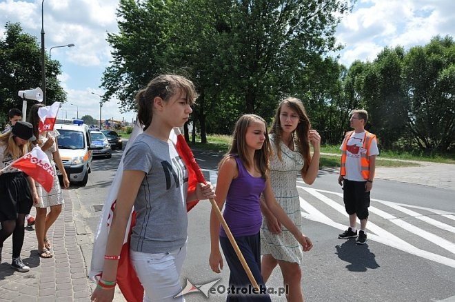 Marsz dla Jezusa ulicami Ostrołęki [18.07.2013] - zdjęcie #16 - eOstroleka.pl