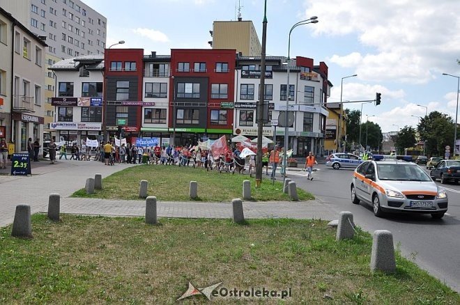 Marsz dla Jezusa ulicami Ostrołęki [18.07.2013] - zdjęcie #46 - eOstroleka.pl