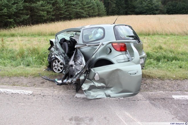 Kozińce: Śmiertelny wypadek na drodze krajowej 65 - zdjęcie #2 - eOstroleka.pl