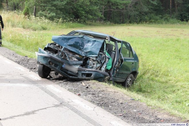 Kozińce: Śmiertelny wypadek na drodze krajowej 65 - zdjęcie #5 - eOstroleka.pl