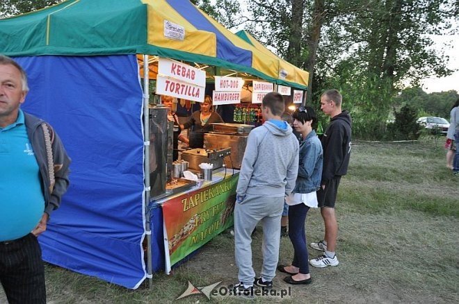„Noc z gwiazdami pod gwiazdami” w Szarłacie [20.07.2013] - zdjęcie #182 - eOstroleka.pl