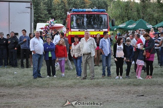 „Noc z gwiazdami pod gwiazdami” w Szarłacie [20.07.2013] - zdjęcie #152 - eOstroleka.pl