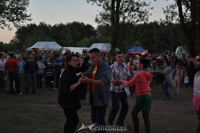 „Noc z gwiazdami pod gwiazdami” w Szarłacie [20.07.2013] - zdjęcie #159 - eOstroleka.pl