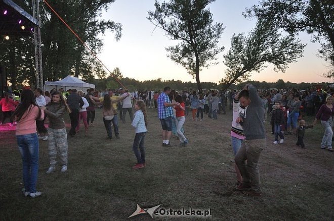 „Noc z gwiazdami pod gwiazdami” w Szarłacie [20.07.2013] - zdjęcie #140 - eOstroleka.pl