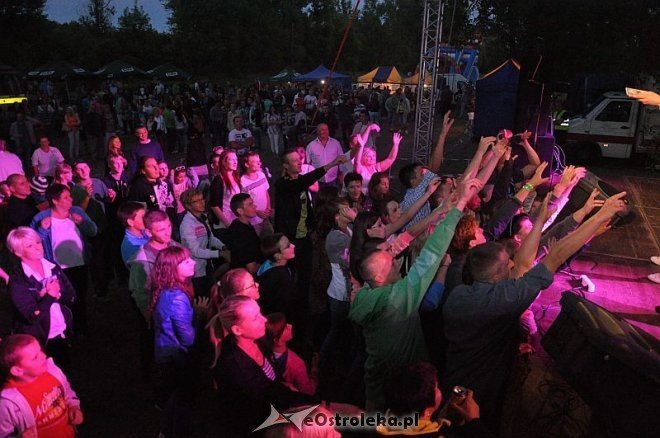 „Noc z gwiazdami pod gwiazdami” w Szarłacie [20.07.2013] - zdjęcie #151 - eOstroleka.pl