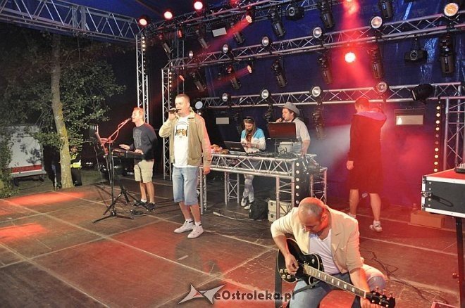 „Noc z gwiazdami pod gwiazdami” w Szarłacie [20.07.2013] - zdjęcie #89 - eOstroleka.pl