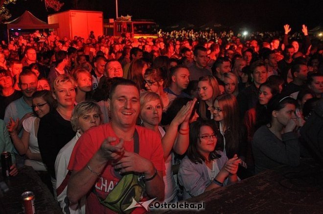 „Noc z gwiazdami pod gwiazdami” w Szarłacie [20.07.2013] - zdjęcie #52 - eOstroleka.pl
