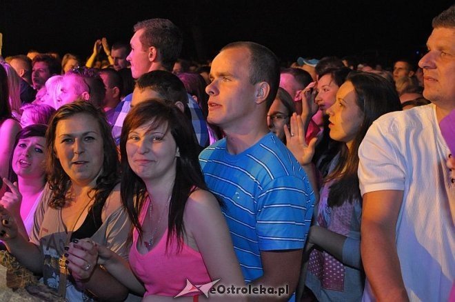 „Noc z gwiazdami pod gwiazdami” w Szarłacie [20.07.2013] - zdjęcie #62 - eOstroleka.pl