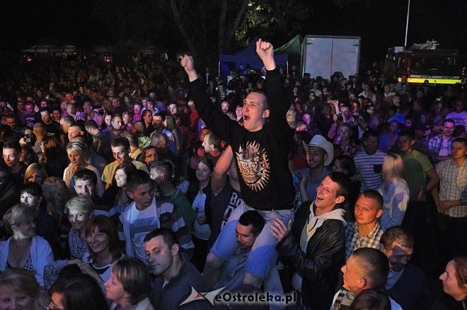 „Noc z gwiazdami pod gwiazdami” w Szarłacie [20.07.2013] - zdjęcie #47 - eOstroleka.pl