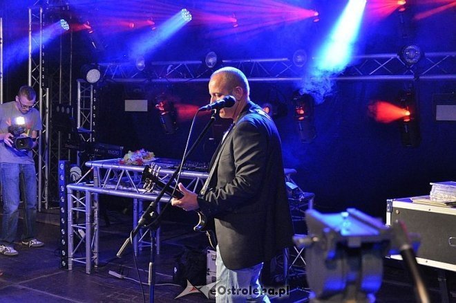 „Noc z gwiazdami pod gwiazdami” w Szarłacie [20.07.2013] - zdjęcie #1 - eOstroleka.pl