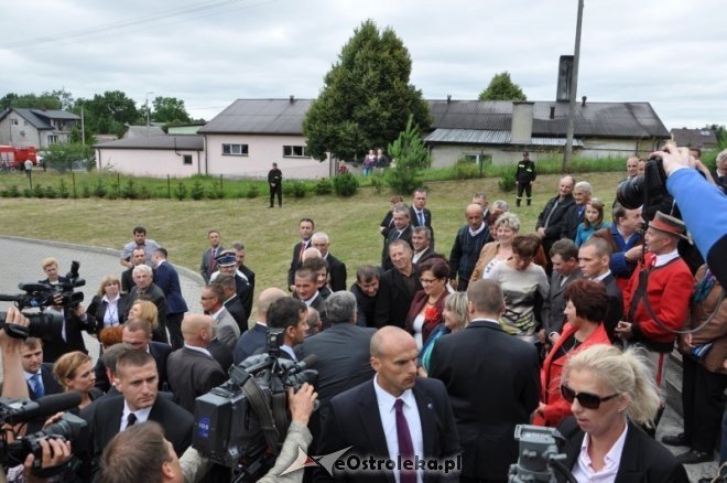 Bronisław Komorowski spotkał się z samorządowcami w Baranowie [23.07.2013] - zdjęcie #65 - eOstroleka.pl