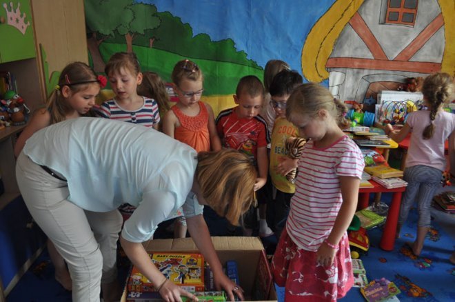 II edycja akcji „Książka dla Szpitala” dobiegła końca [25.07.2013] - zdjęcie #24 - eOstroleka.pl