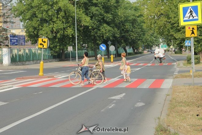 Bezpieczniej na ostrołęckich przejściach dla pieszych [29.07.2013] - zdjęcie #6 - eOstroleka.pl