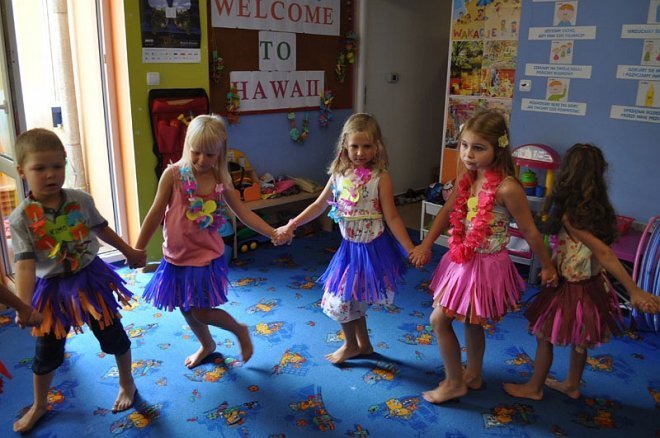 Dzień hawajski w Kangurku  - zdjęcie #21 - eOstroleka.pl