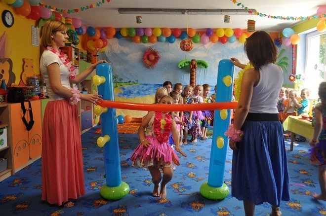 Dzień hawajski w Kangurku  - zdjęcie #7 - eOstroleka.pl