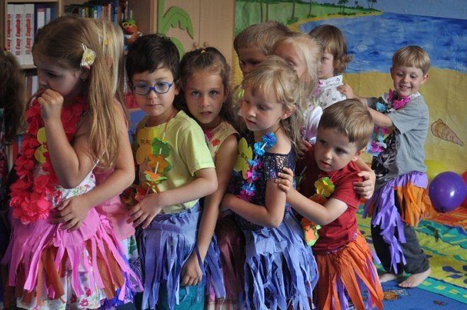 Dzień hawajski w Kangurku  - zdjęcie #5 - eOstroleka.pl