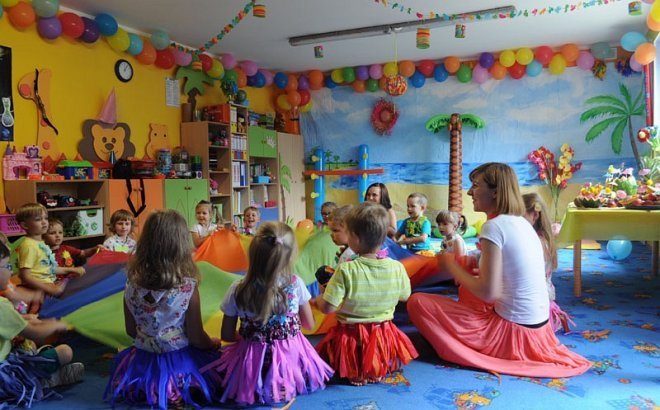 Dzień hawajski w Kangurku  - zdjęcie #1 - eOstroleka.pl