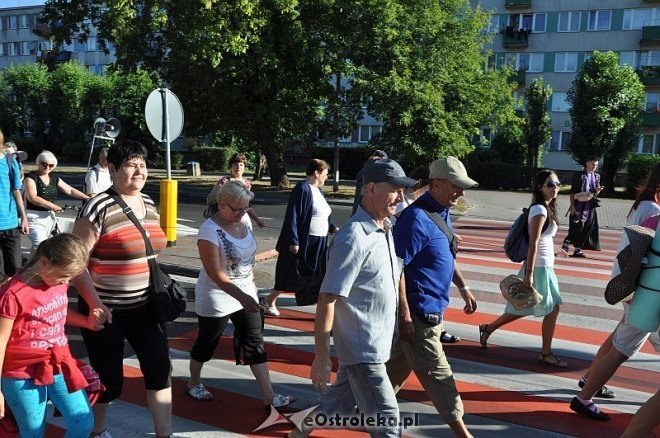 Ostrołęcka grupa pątników wyruszyła na łomżyńską pielgrzymkę na Jasną Górę [01.08.2013] - zdjęcie #20 - eOstroleka.pl