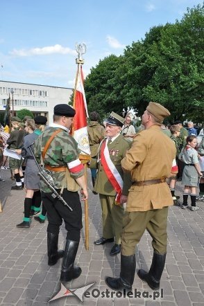 Ostrołęczanie uczcili pamięć poległych w Powstaniu Warszawskim [01.08.2013] - zdjęcie #28 - eOstroleka.pl
