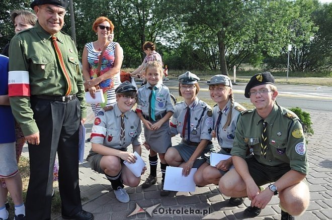 Ostrołęczanie uczcili pamięć poległych w Powstaniu Warszawskim [01.08.2013] - zdjęcie #40 - eOstroleka.pl