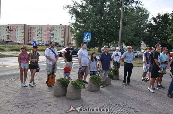 Ostrołęczanie uczcili pamięć poległych w Powstaniu Warszawskim [01.08.2013] - zdjęcie #64 - eOstroleka.pl
