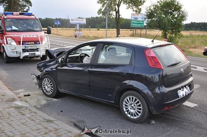 Poważny wypadek w Laskowcu [04.08.2013] - zdjęcie #7 - eOstroleka.pl