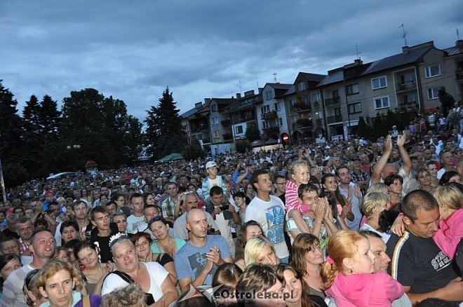 Finał Dni Różana - zagrał Stachursky [04.08.2013] - zdjęcie #61 - eOstroleka.pl