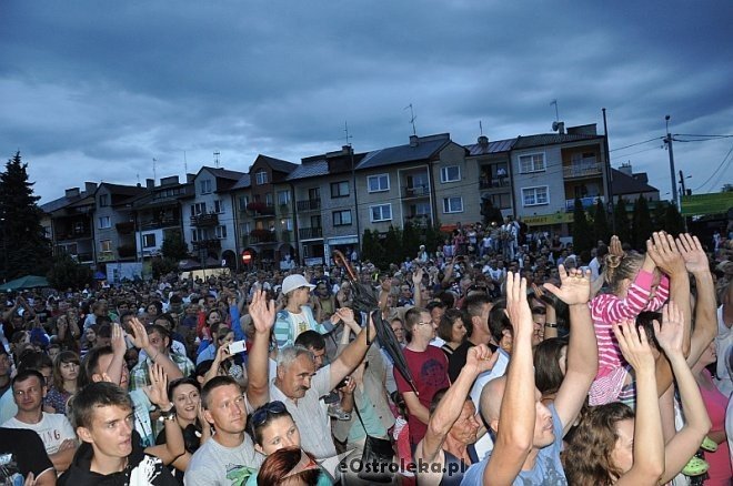 Finał Dni Różana - zagrał Stachursky [04.08.2013] - zdjęcie #63 - eOstroleka.pl