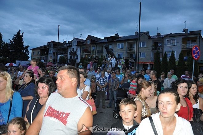 Finał Dni Różana - zagrał Stachursky [04.08.2013] - zdjęcie #56 - eOstroleka.pl